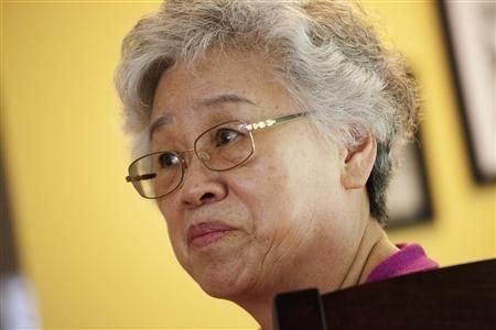 韩裔美国人在朝被扣11个月其母赴平壤获准探望